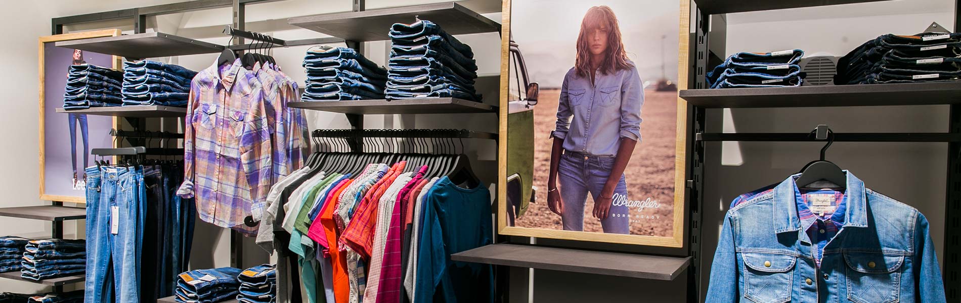 Lee Wrangler Zamość - sklepy z oryginalną odzieżą jeansową Zamość, Biłgoraj - Lee, Wrangler, Mustang, Levis
